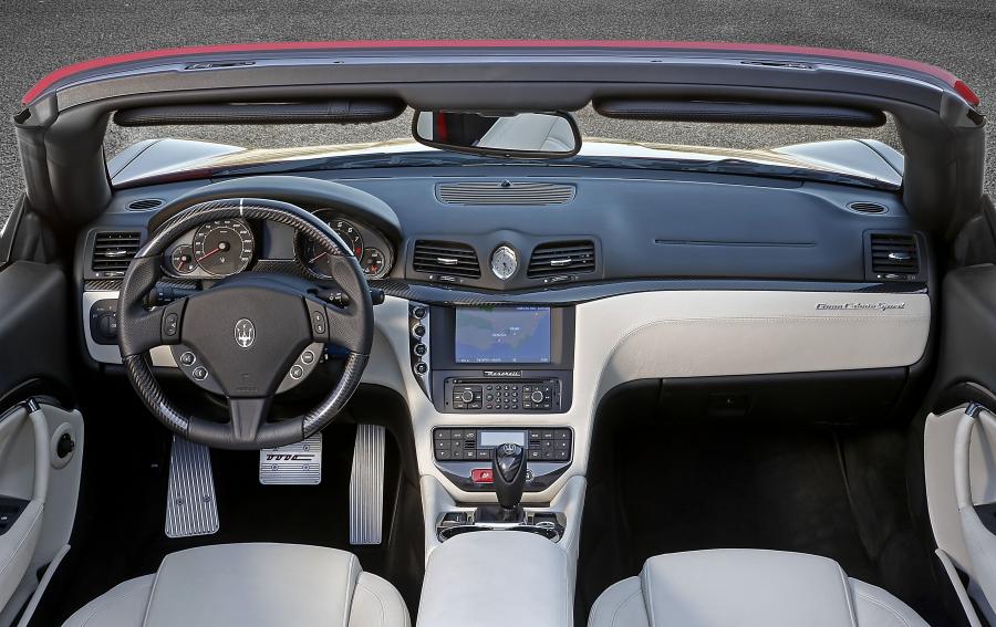  Maserati GranCabrio Sport 2011 года  (фото 88 из 107)